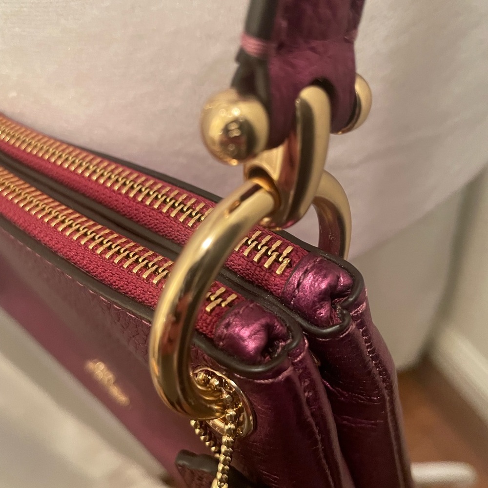 Coach Crossbody Bag in Burgundy with Gold Hardware - Picture 8 of 13